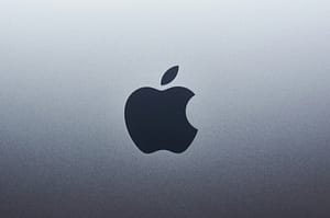 Apple enfrenta un veredicto de US$5.700 millones por la tecnología háptica de iPhone y Apple Watch