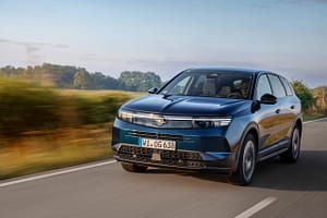 ¿Es este el SUV que pone a Opel en otra liga? El nuevo Grandland aterriza en Chile