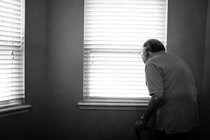 Una IA puede estimar qué tan rápido envejeces escuchando cuatro minutos de tu voz